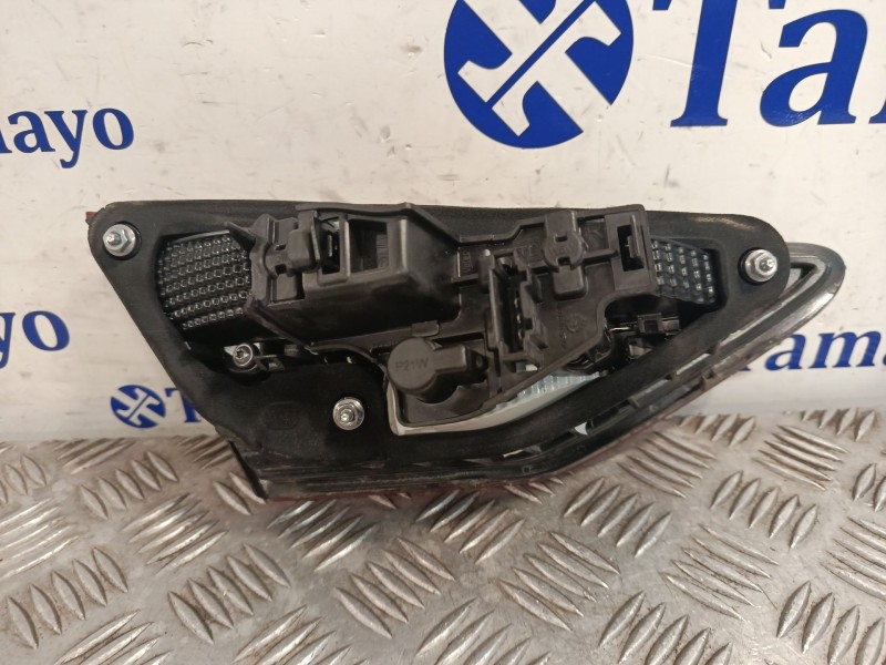 Recambio de piloto trasero derecho interior para seat leon (5f1) 1.4 tsi referencia OEM IAM 90042926  