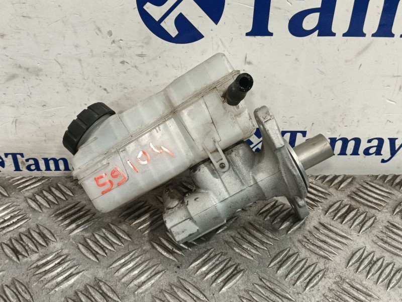 Recambio de bomba freno para dacia sandero referencia OEM IAM 1070529S01 460915125R 