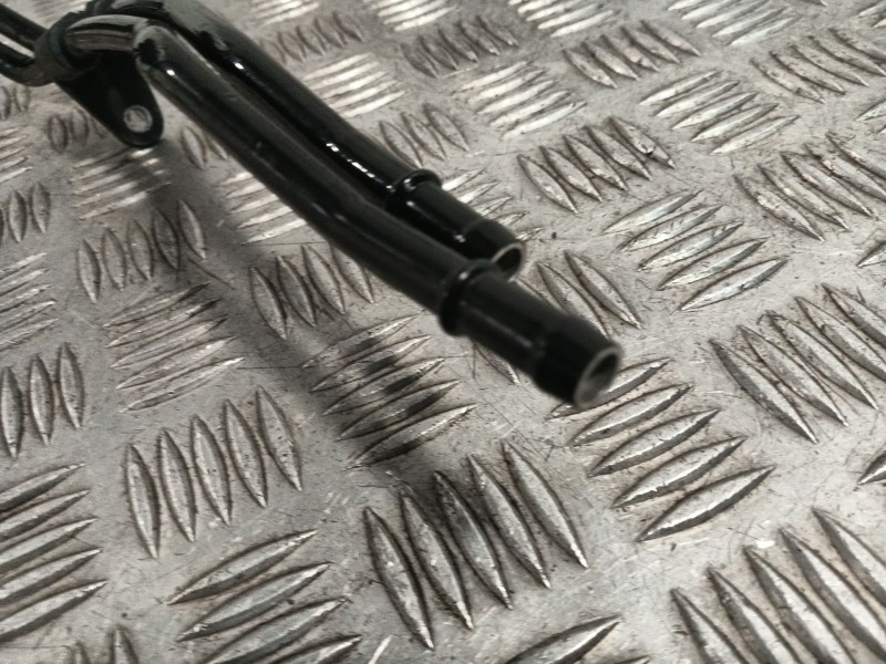 Recambio de tubo presion direccion asistida para seat exeo (3r2) 2.0 tdi referencia OEM IAM 8E0422885  