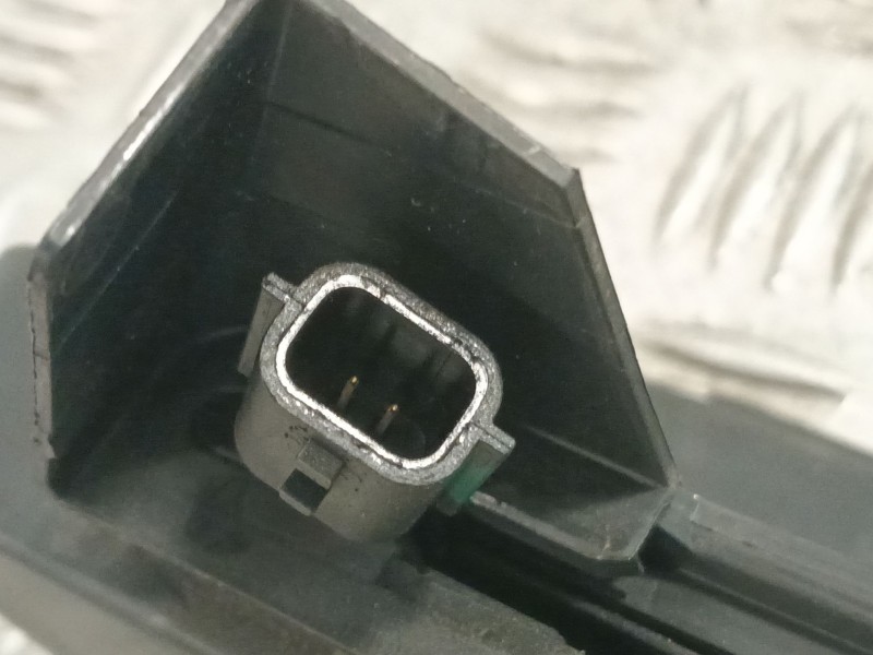 Recambio de cerradura puerta trasera izquierda para dacia sandero referencia OEM IAM 825033585RG  