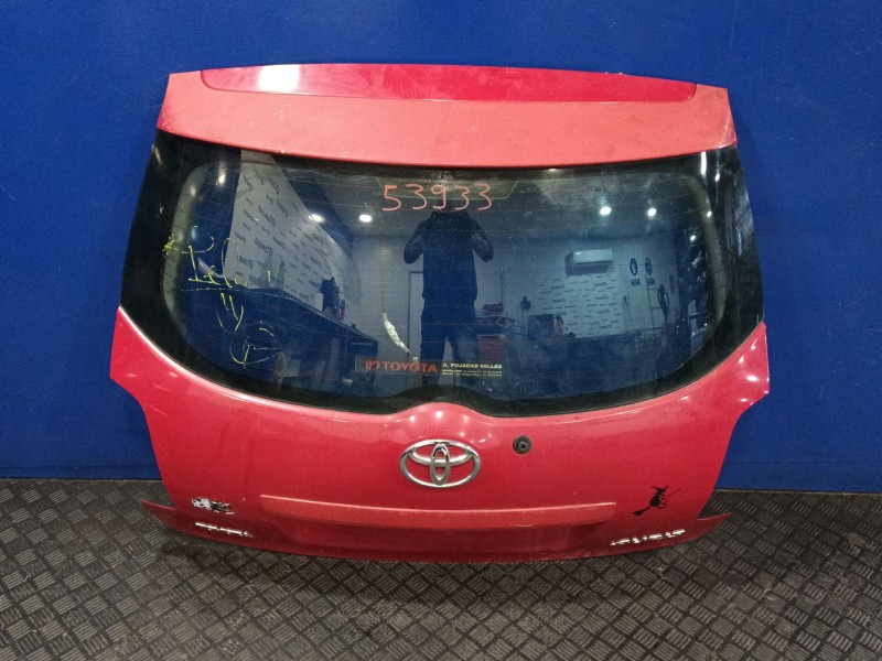 Recambio de porton trasero para toyota auris 1.4 turbodiesel cat referencia OEM IAM   