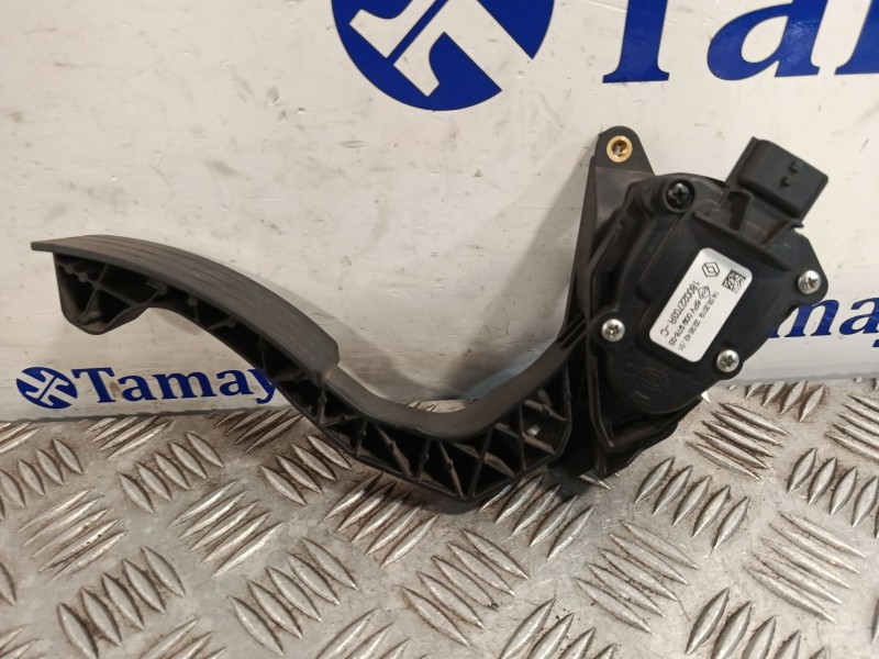 Recambio de potenciometro pedal para dacia sandero referencia OEM IAM 6PV00997803 180022703R 