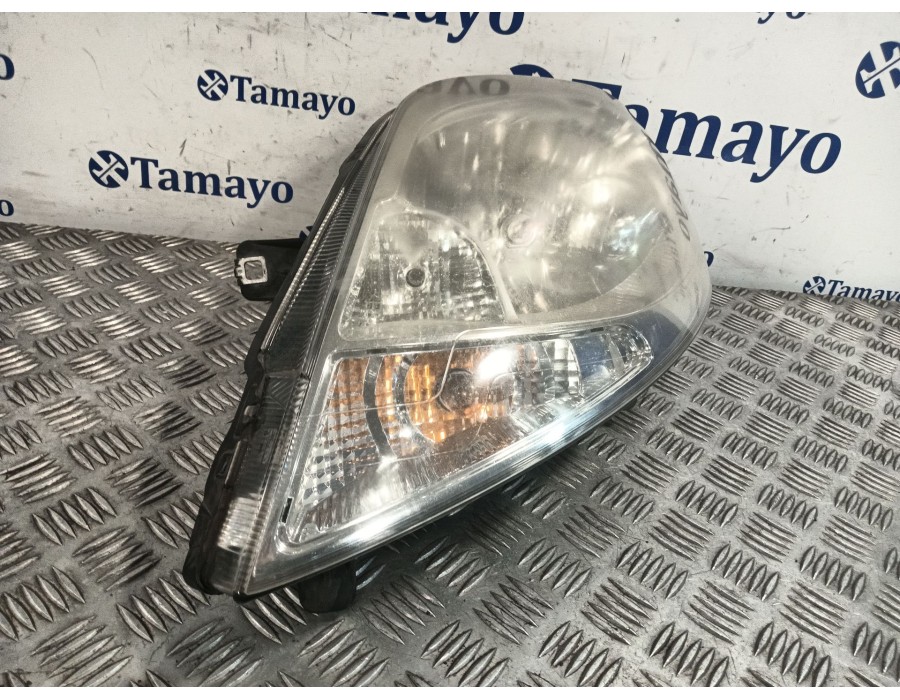 Recambio de faro derecho para opel vivaro a furgoneta (x83) 2.0 cdti (f7) referencia OEM IAM 8200701354 93859829 