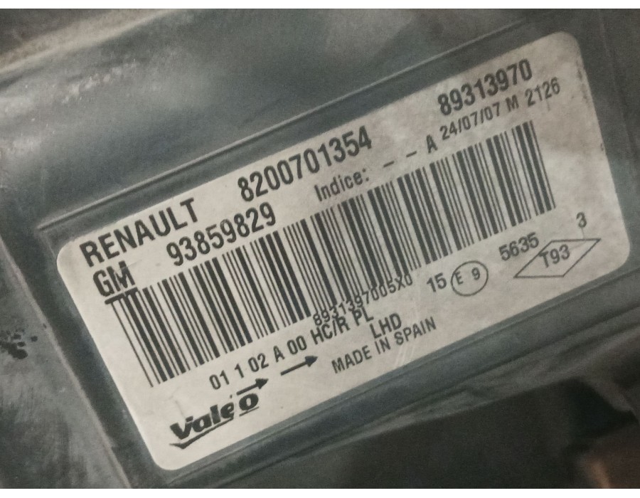 Recambio de faro derecho para opel vivaro a furgoneta (x83) 2.0 cdti (f7) referencia OEM IAM 8200701354 93859829 