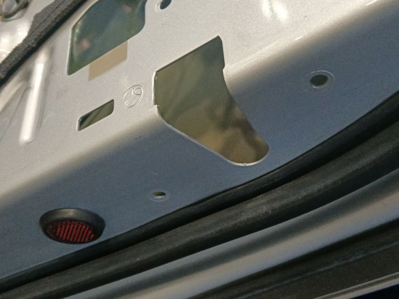 Recambio de puerta trasera izquierda para bmw 5 touring (f11) 520 d referencia OEM IAM 41007206120  