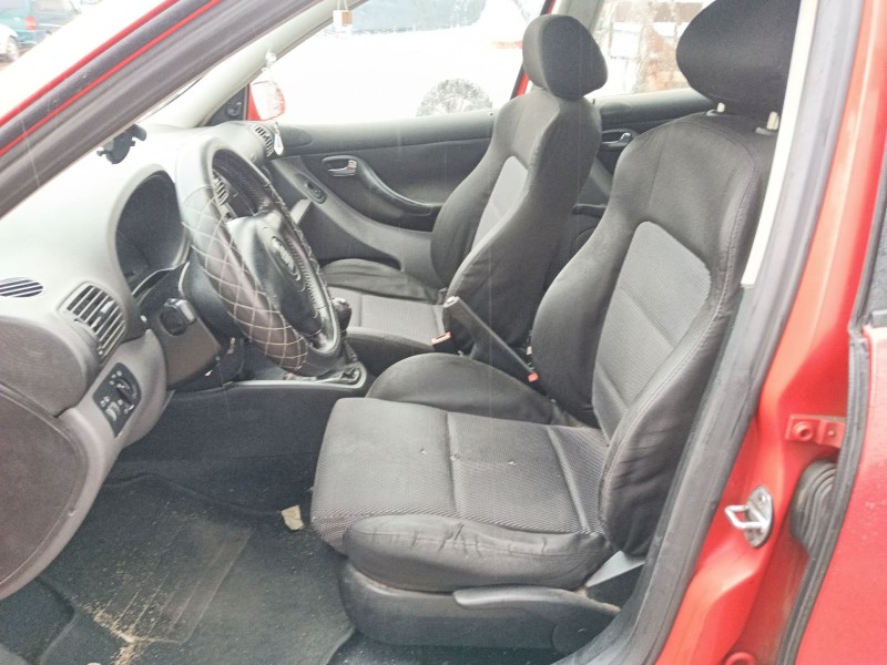 seat leon (1m1) del año 2002