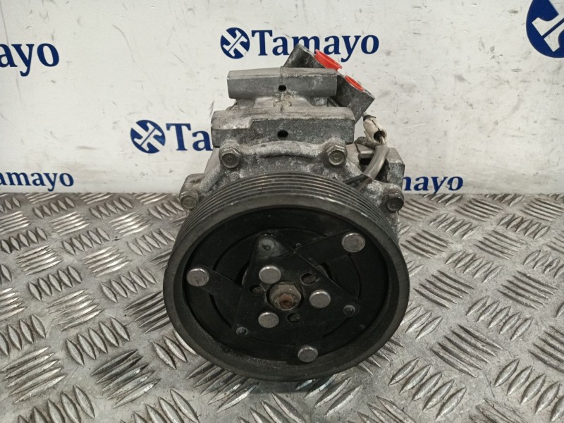 Recambio de compresor aire acondicionado para dacia duster 1.6 16v cat referencia OEM IAM 926000097R  