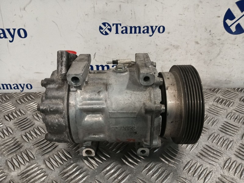 Recambio de compresor aire acondicionado para dacia duster 1.6 16v cat referencia OEM IAM 926000097R  