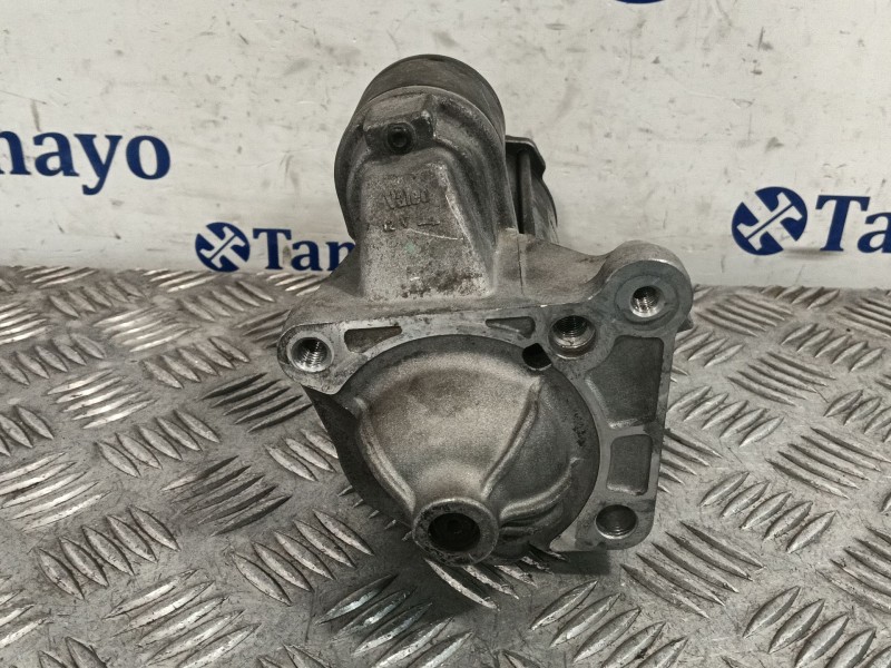 Recambio de motor arranque para renault scenic ii grand scenic ii referencia OEM IAM 8200628426  