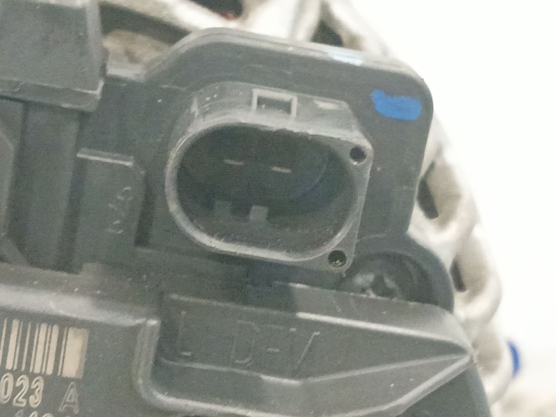 Recambio de alternador para volkswagen golf plus v (5m1, 521) 1.4 tsi referencia OEM IAM 03C903023A 0124525093 