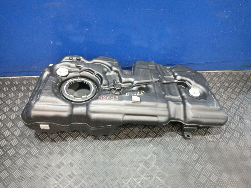 Recambio de deposito combustible para bmw 2 active tourer (u06) 220i mild hybrid referencia OEM IAM 16115A44A10  19566010