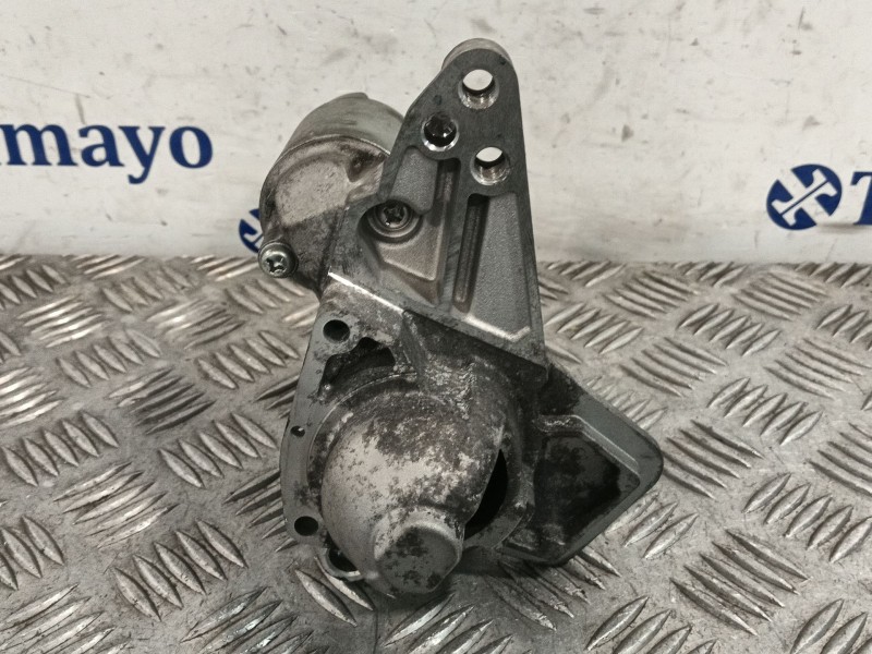 Recambio de motor arranque para dacia sandero referencia OEM IAM M000TD0372ZE  