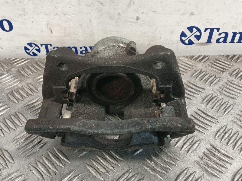 Recambio de pinza freno delantera izquierda para dacia duster 1.6 16v cat referencia OEM IAM 8200715078B 8868D 