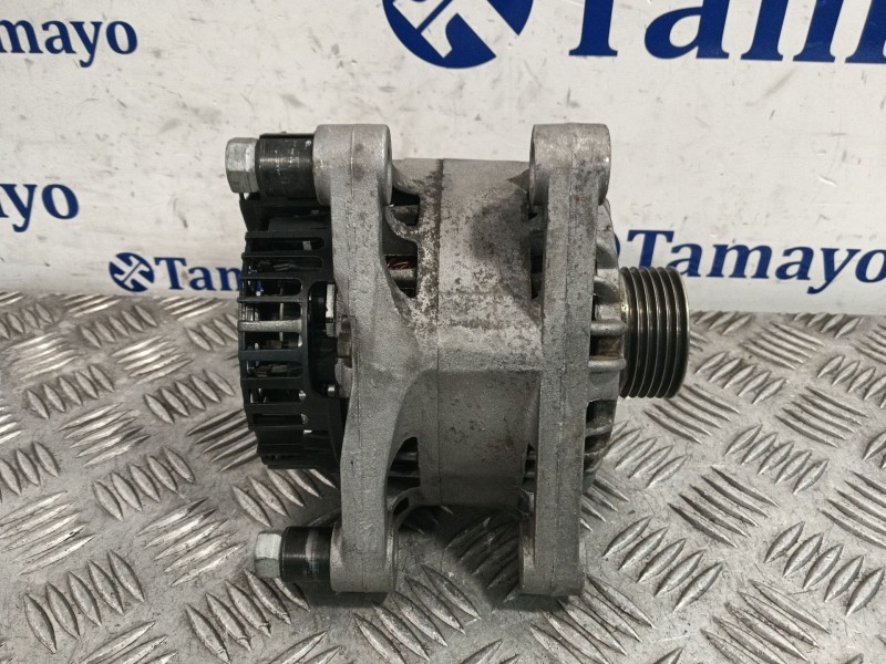 Recambio de alternador para peugeot 206 hatchback (2a/c) 1.4 i referencia OEM IAM 9641398480 63321733 