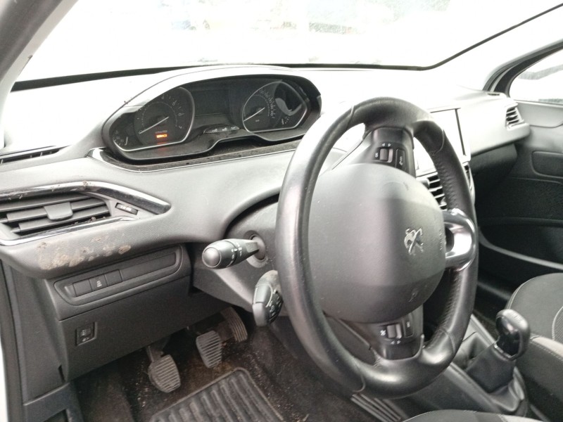 Recambio de com 2000 para peugeot 208 i (ca_, cc_) 1.2 vti 82 referencia OEM IAM   