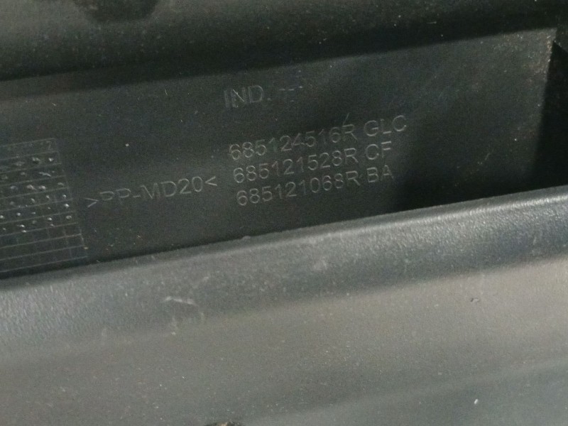 Recambio de tapa guantera para dacia sandero referencia OEM IAM 685124516R 685121528R 685121068R