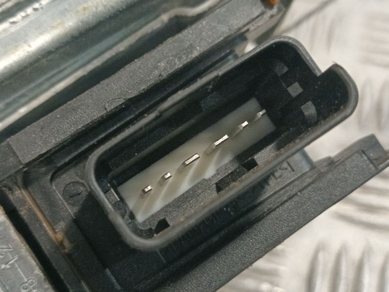 Recambio de elevalunas delantero derecho para peugeot 208 i (ca_, cc_) 1.6 referencia OEM IAM 9674254180  