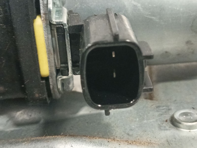 Recambio de elevalunas delantero derecho para dacia sandero referencia OEM IAM 807209299R  