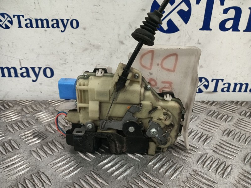 Recambio de cerradura puerta delantera derecha para volkswagen polo iv (9n_, 9a_) 1.4 16v referencia OEM IAM   