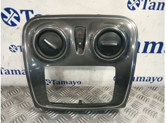Recambio de moldura para dacia sandero referencia OEM IAM 682603655R 682607123R 682602432R