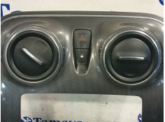 Recambio de moldura para dacia sandero referencia OEM IAM 682603655R 682607123R 682602432R 2