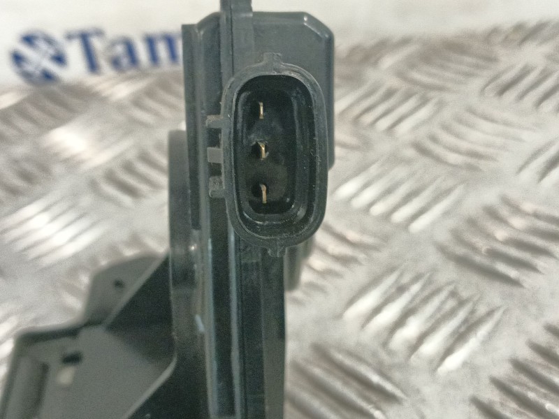 Recambio de cerradura maletero / porton para toyota auris 1.4 turbodiesel cat referencia OEM IAM   