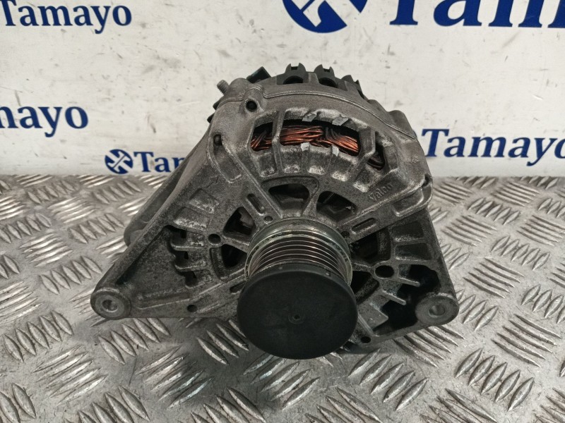 Recambio de alternador para jeep compass (mk49) 2.2 crd referencia OEM IAM 04801827AA 2606699A FG18D037