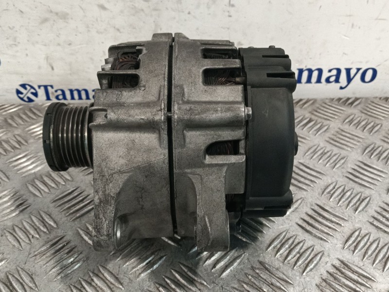 Recambio de alternador para jeep compass (mk49) 2.2 crd referencia OEM IAM 04801827AA 2606699A FG18D037