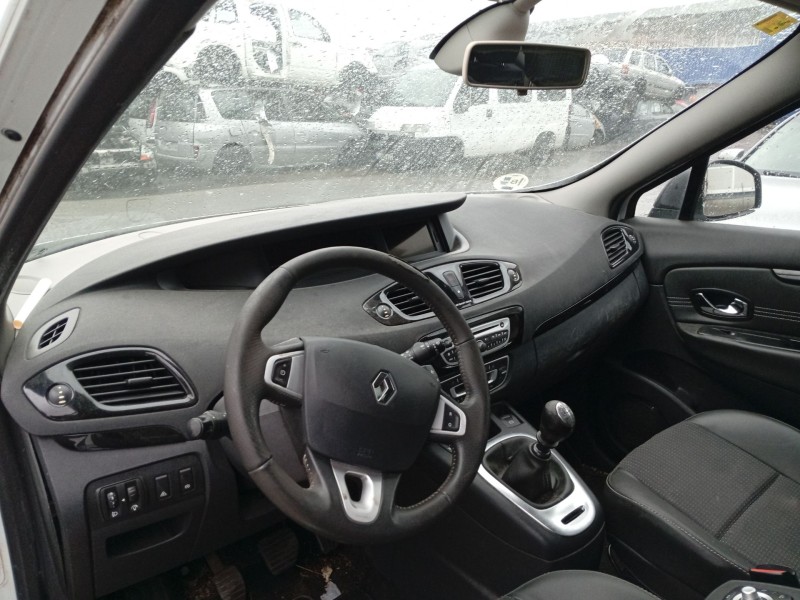 Recambio de salpicadero para renault grand scénic iii (jz0/1_) 1.6 dci (jz00, jz12) referencia OEM IAM 681008561R  