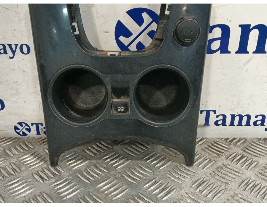 Recambio de moldura para peugeot 3008 1.6 hdi fap cat (9hz / dv6ted4) referencia OEM IAM 9685858777 9683347277 9685450077