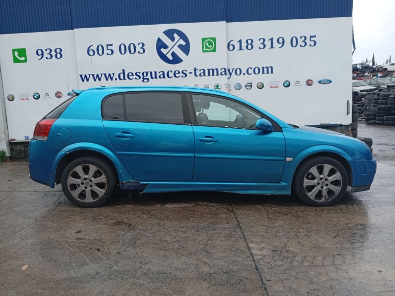opel signum hatchback (z03) del año 2003