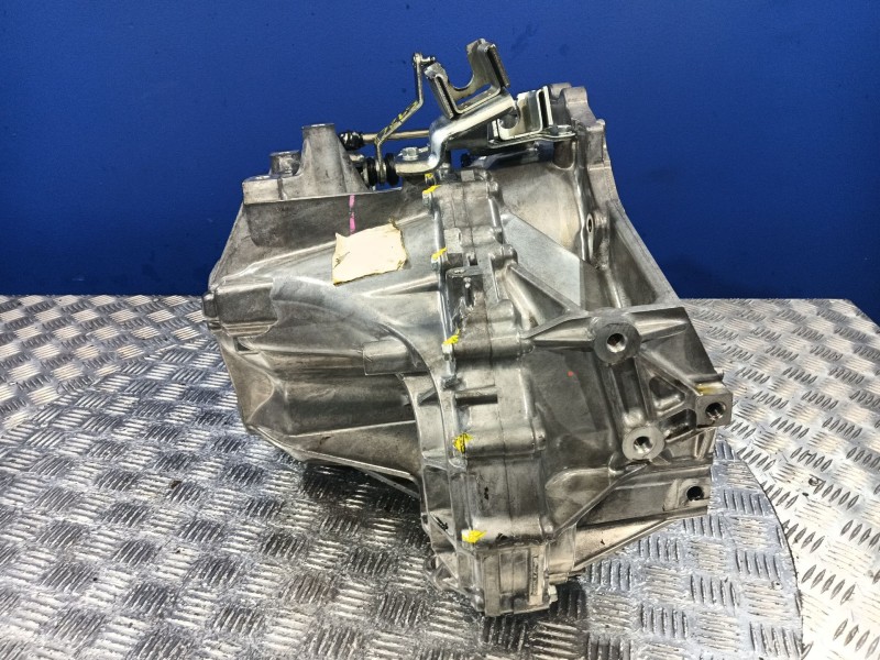 Recambio de caja cambios para jeep compass (mk49) 2.2 crd referencia OEM IAM 05106045AB  