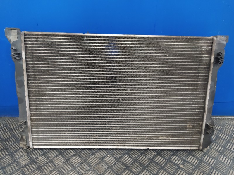 Recambio de radiador agua para audi a4 berlina (8e) 2.0 tdi referencia OEM IAM 8E0121251A  