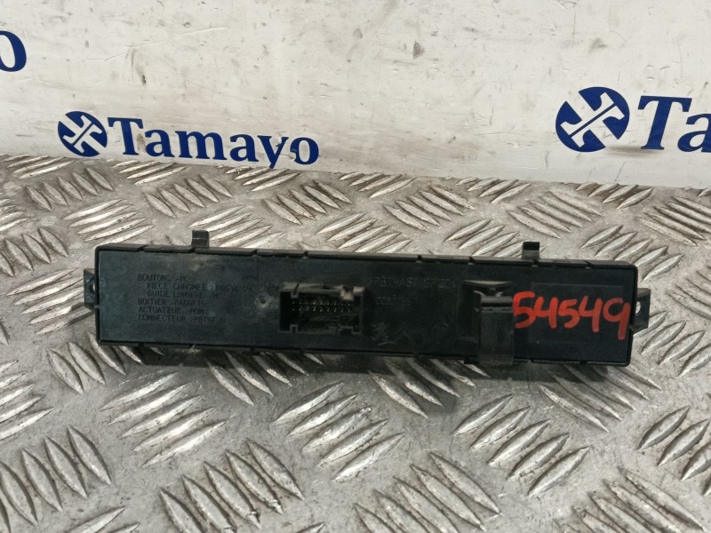 Recambio de warning para peugeot 3008 1.6 hdi fap cat (9hz / dv6ted4) referencia OEM IAM 10033756  