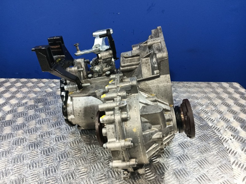 Recambio de caja cambios para volkswagen polo v (6r1, 6c1) 1.4 tdi referencia OEM IAM QYC  