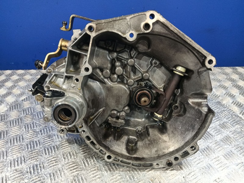Recambio de caja cambios para peugeot 206 hatchback (2a/c) 1.4 i referencia OEM IAM 20CP01  