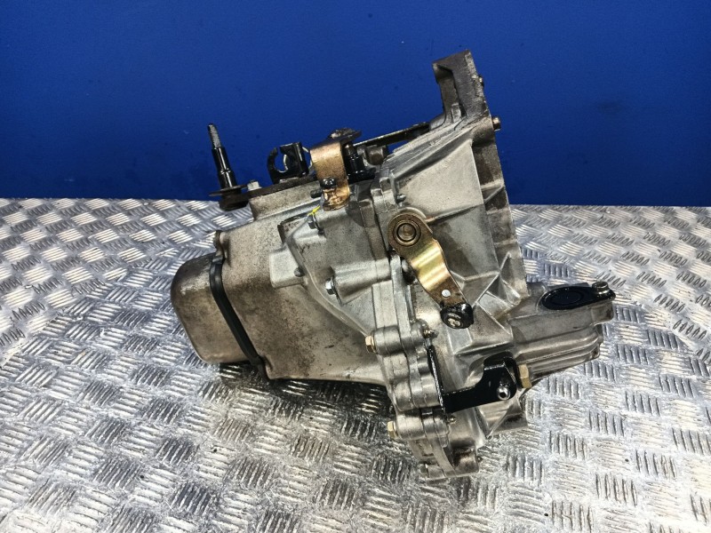 Recambio de caja cambios para peugeot 206 hatchback (2a/c) 1.4 i referencia OEM IAM 20CP01  