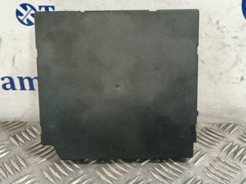 Recambio de modulo electronico para volkswagen golf vi (5k1) 1.6 tdi dpf referencia OEM IAM 1K0937086C  