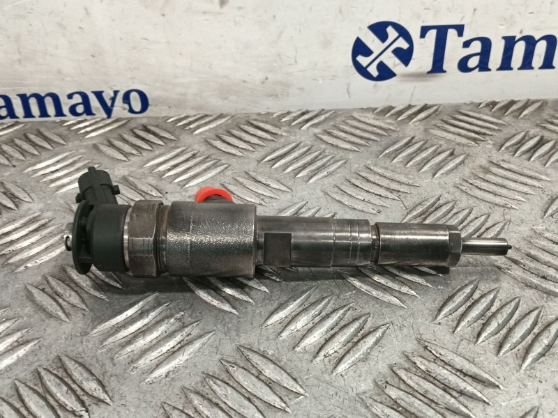 Recambio de inyector para citroën c4 berlina 1.6 16v hdi fap referencia OEM IAM 0445110252  