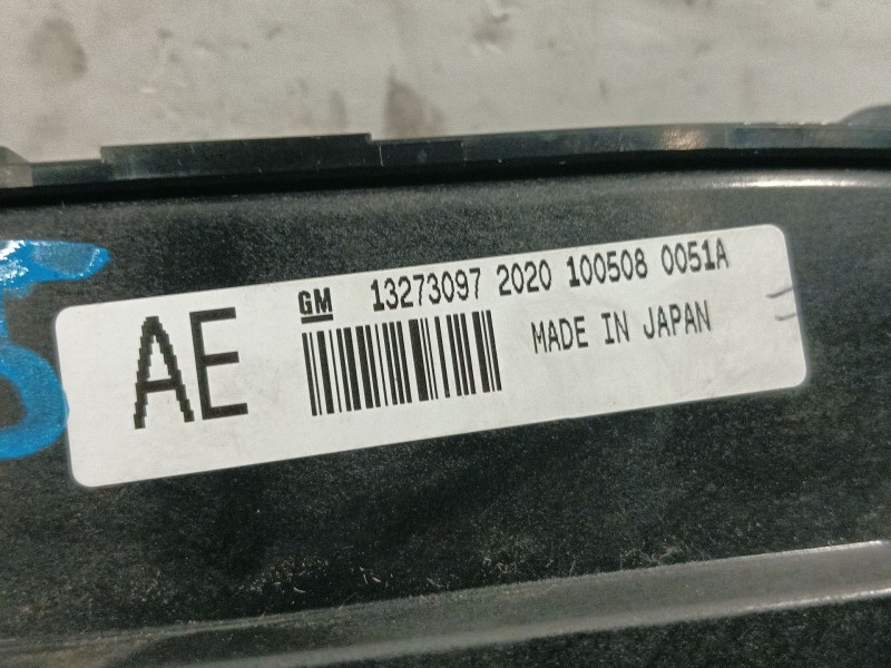 Recambio de mando climatizador para opel insignia berlina 2.0 cdti cat referencia OEM IAM 13273097  
