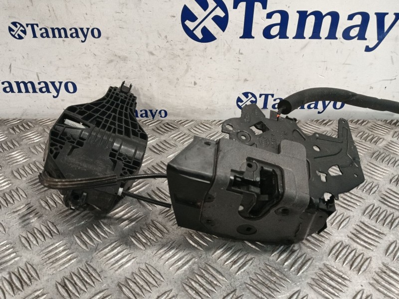 Recambio de cerradura puerta delantera izquierda para jaguar xe (x760) 2.0 d referencia OEM IAM GX73203A29ED 938803105 