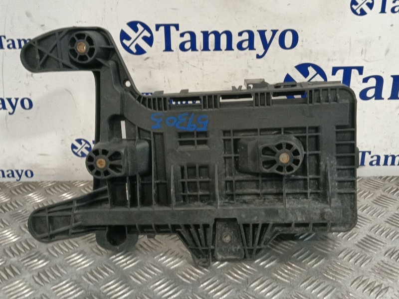 Recambio de soporte bateria para volkswagen golf v (1k1) 1.9 tdi referencia OEM IAM 1K0915333C  