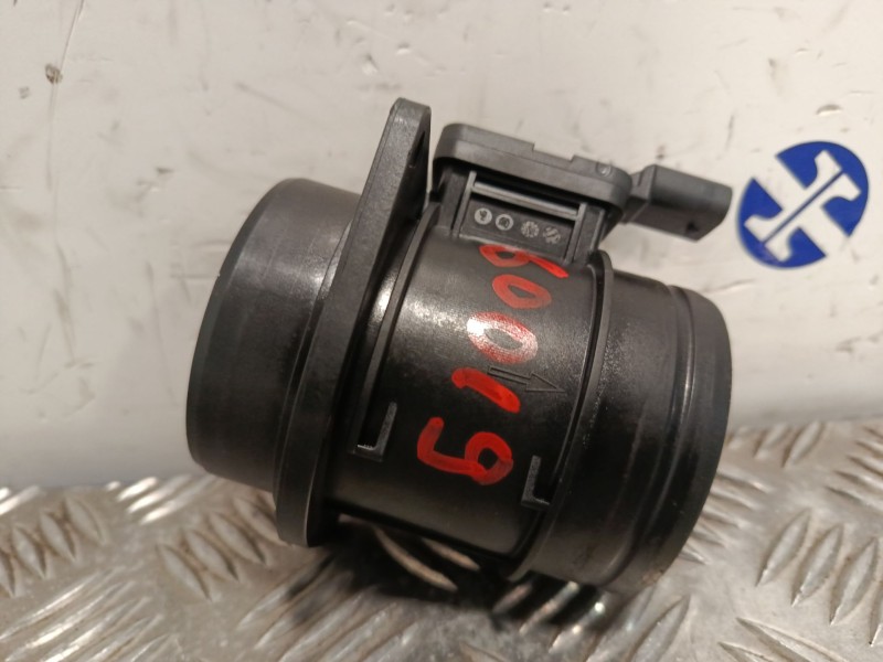 Recambio de caudalimetro para volkswagen polo v (6r1, 6c1) 1.4 tdi referencia OEM IAM 04L906461B 5WK98102 