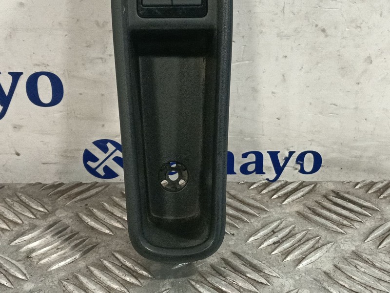 Recambio de regulador asiento para jaguar xe (x760) 2.0 d referencia OEM IAM GX7322635BAW  