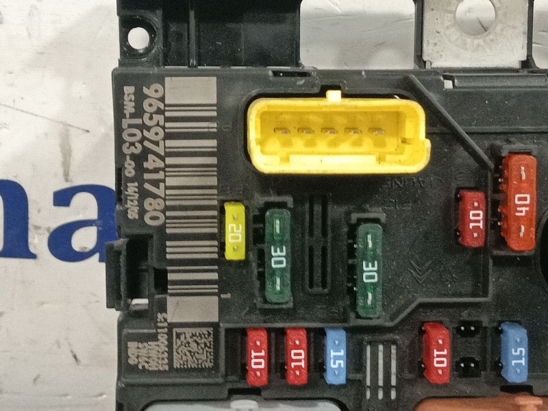 Recambio de caja reles / fusibles para citroën c2 (jm_) 1.1 referencia OEM IAM 9659741780  