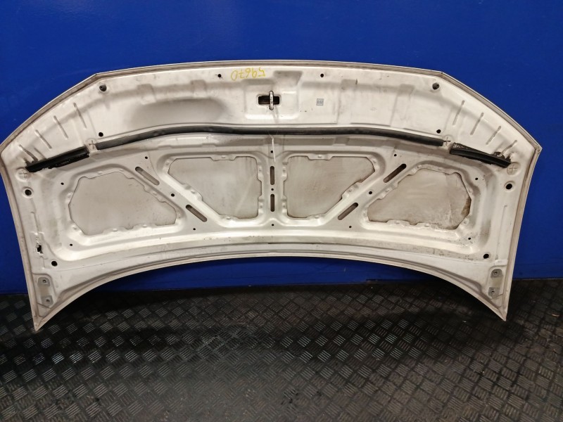 Recambio de capot delantero para hyundai h350 furgoneta 2.5 crdi referencia OEM IAM   
