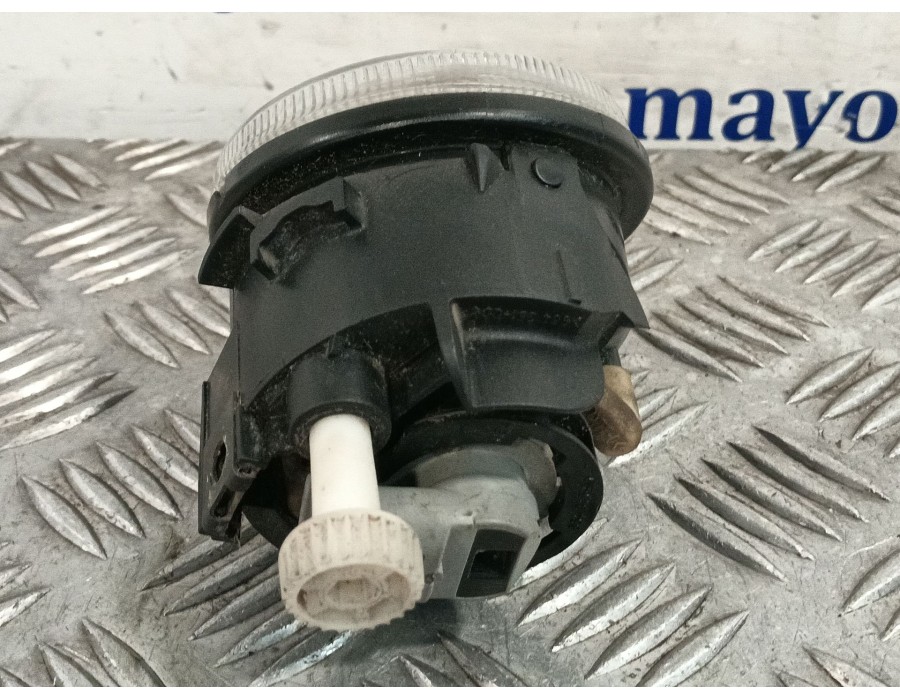 Recambio de faro antiniebla izquierdo para nissan almera ii hatchback (n16) 1.5 dci referencia OEM IAM 96434900 96435100 