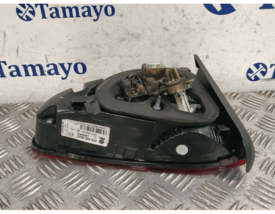 Recambio de piloto trasero izquierdo interior para volkswagen touran (5t1) 2.0 tdi referencia OEM IAM 5TA945093D L90059824 
