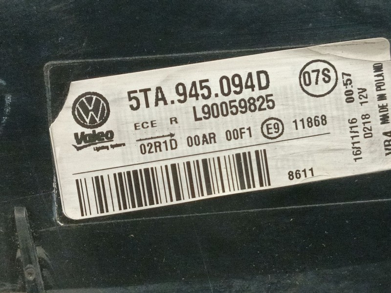 Recambio de piloto trasero derecho interior para volkswagen touran (5t1) 2.0 tdi referencia OEM IAM 5TA945094D L90059825 