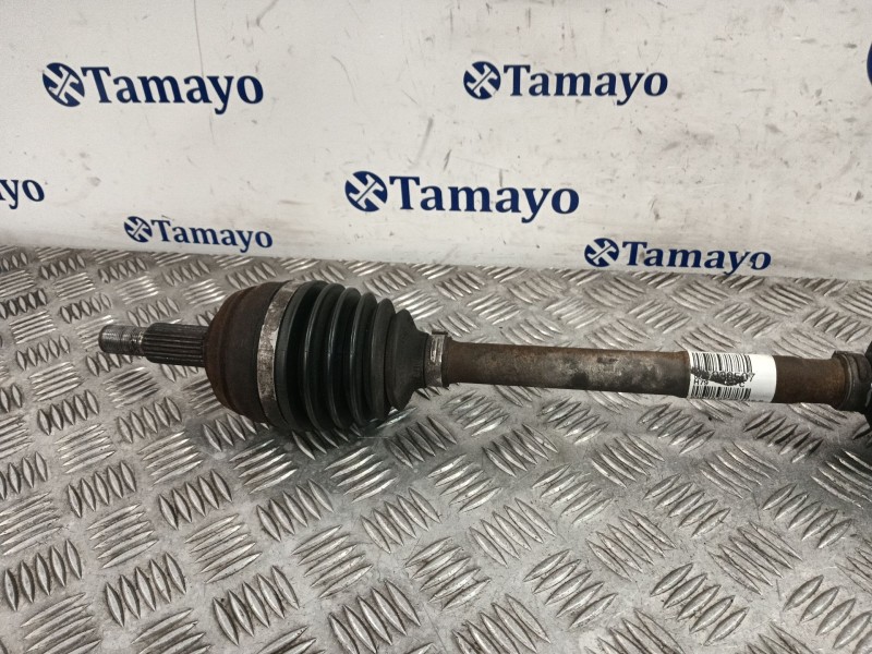 Recambio de transmision delantera derecha para dacia sandero 1.0 12v cat referencia OEM IAM 8200930507  